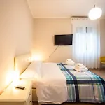 Aurea Living Family & Business Parcheggio Apartment Parma