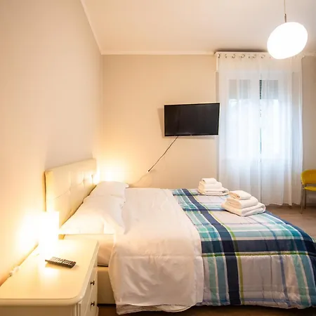 Aurea Living Family & Business Parcheggio Apartman Parma