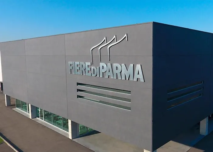 Aurea Living Family & Business Parcheggio Apartment Parma